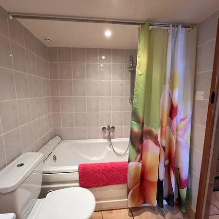Maison M Bed & Breakfast *